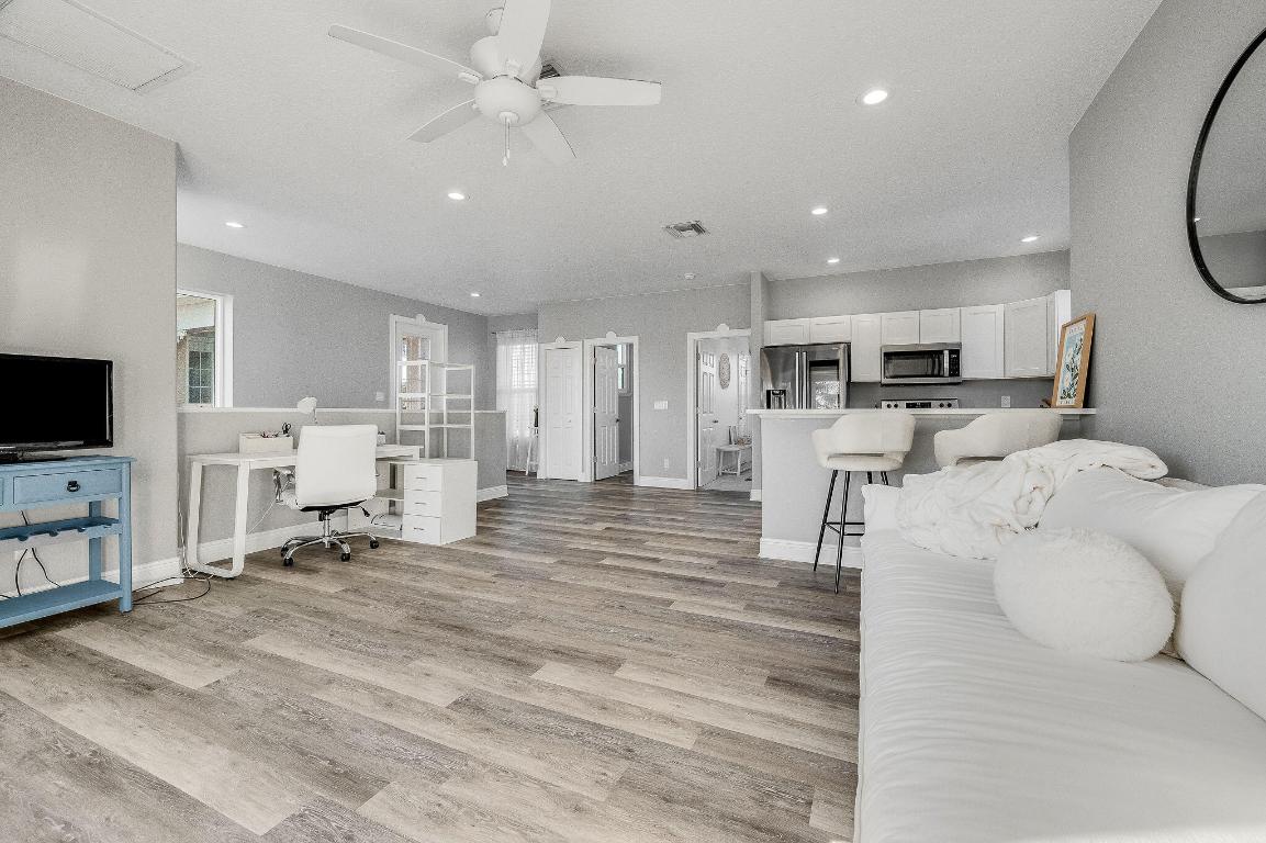 4236 Hield Rd Palm Bay, FL 32907