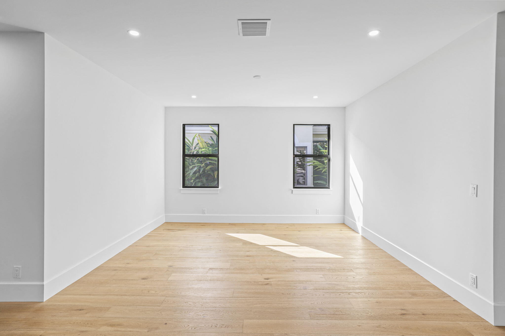 195 Birkdale Jupiter, FL 33458