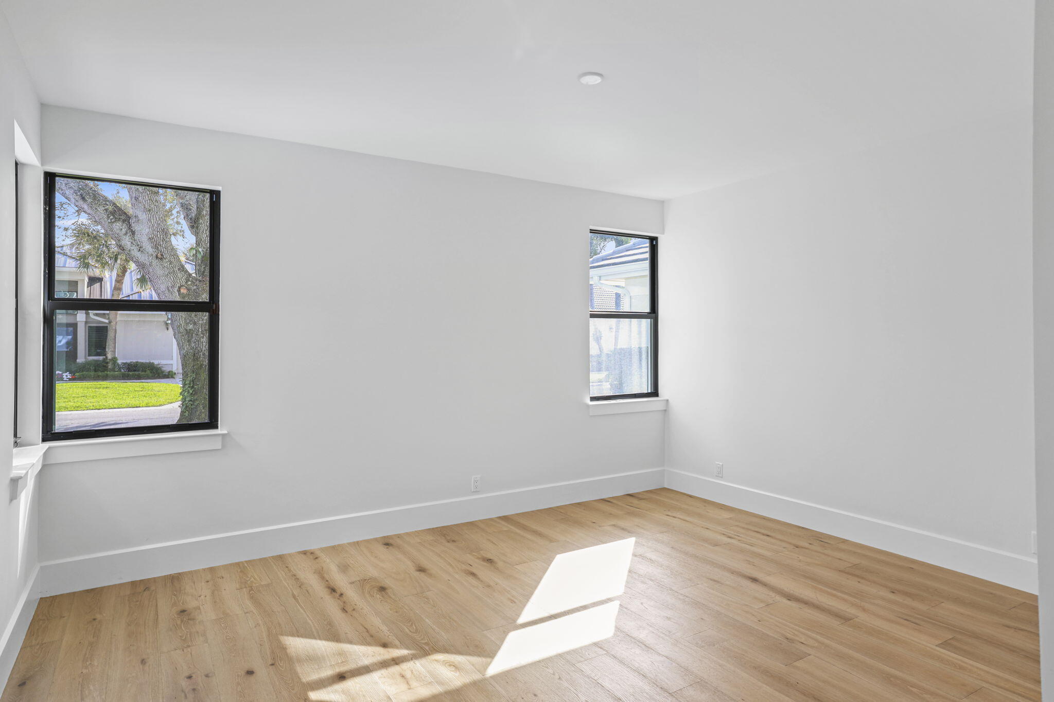 195 Birkdale Jupiter, FL 33458