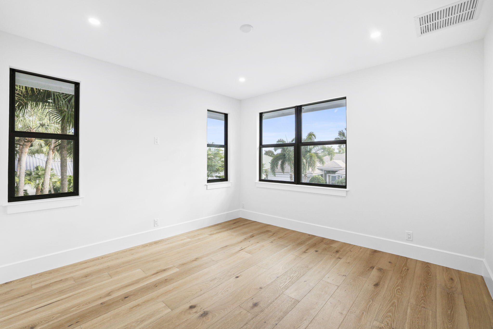 195 Birkdale Jupiter, FL 33458