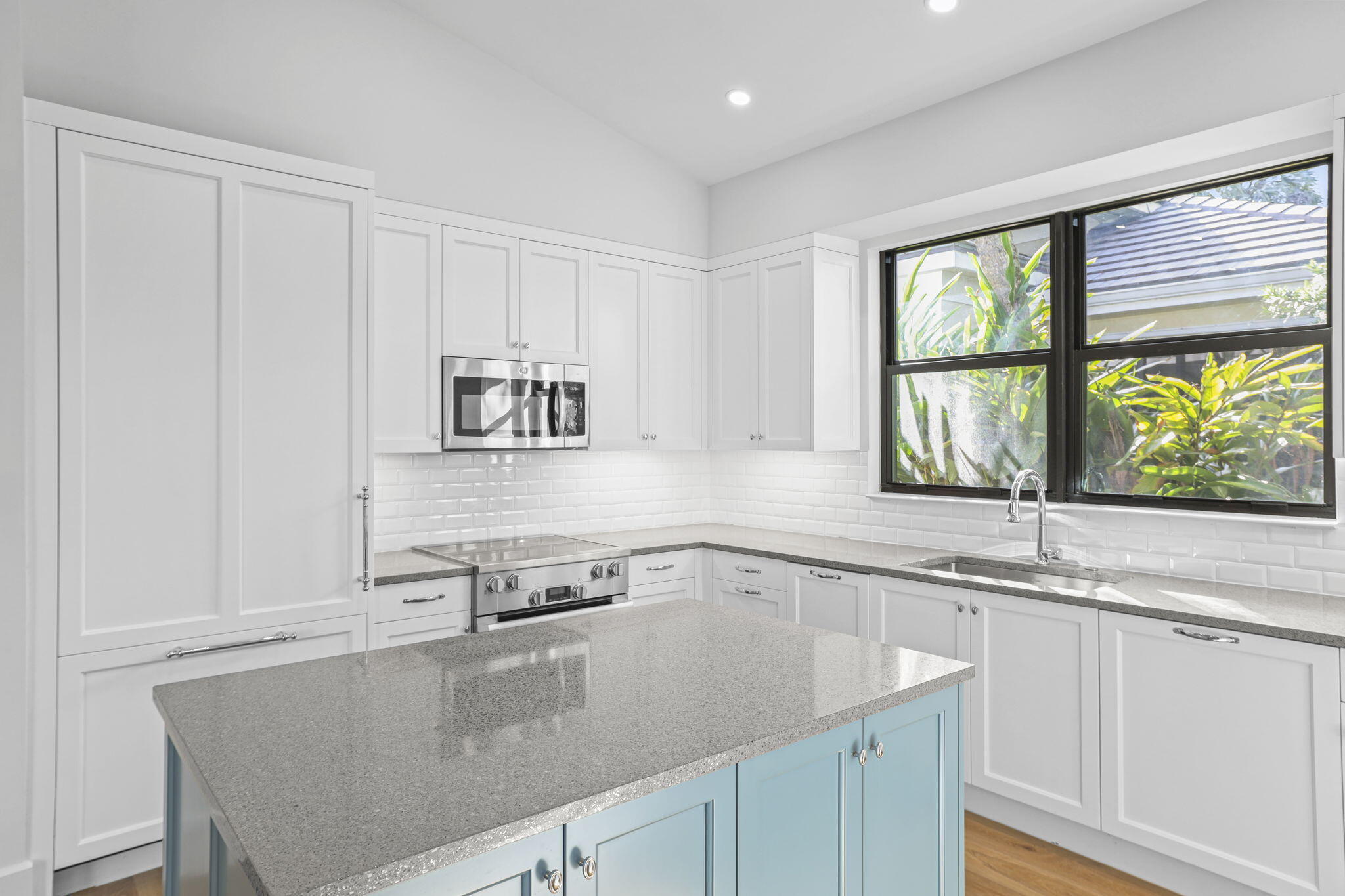 195 Birkdale Jupiter, FL 33458