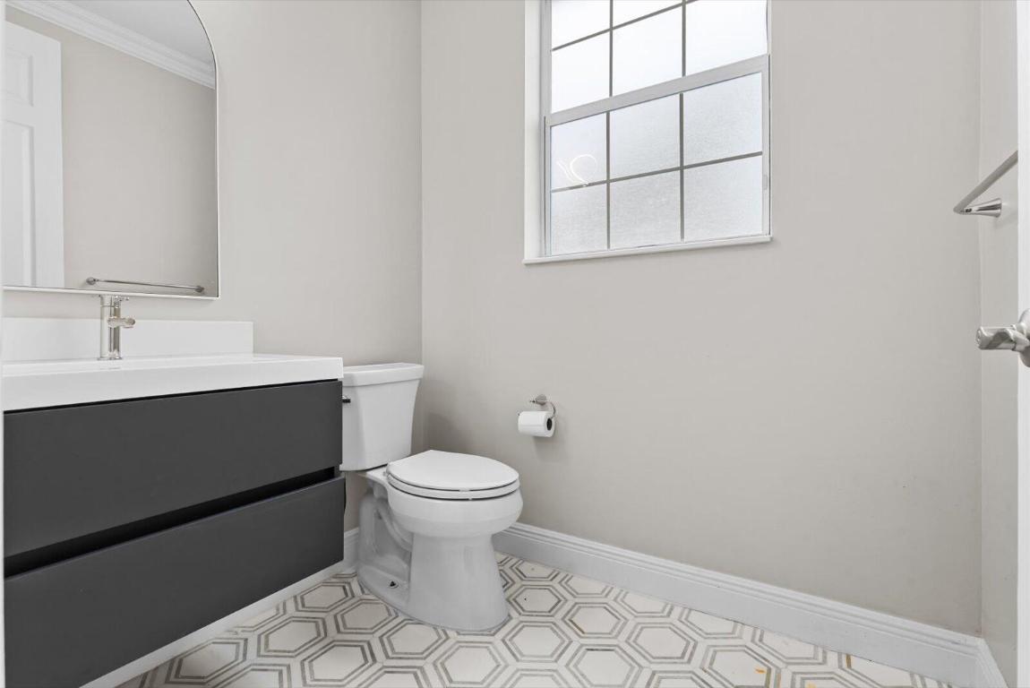 1460 Corbison Pt Jupiter, FL 33458