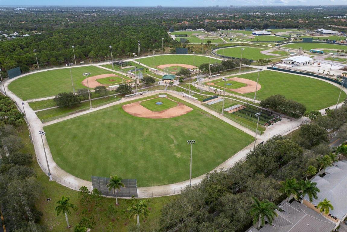 1460 Corbison Pt Jupiter, FL 33458