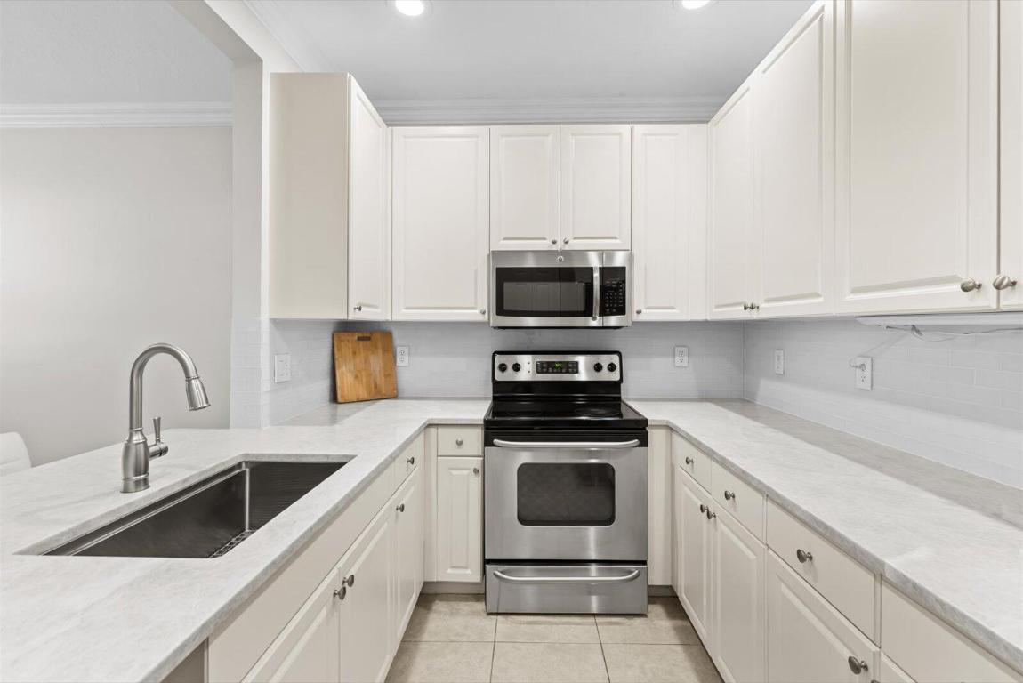 1460 Corbison Pt Jupiter, FL 33458