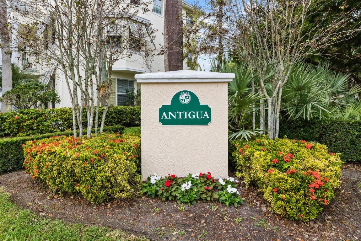 1460 Corbison Pt Jupiter, FL 33458