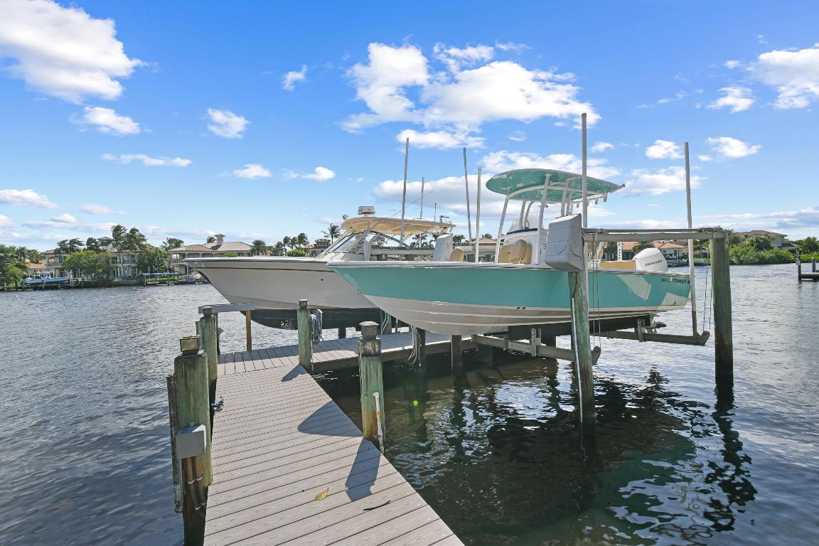 9195 SE Cove Pt Jupiter, FL 33469