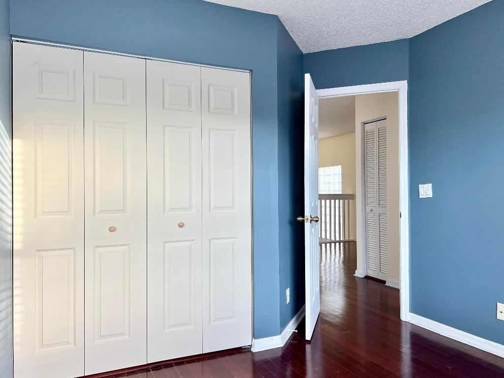 6069 Desert Inn Lake Worth, FL 33463