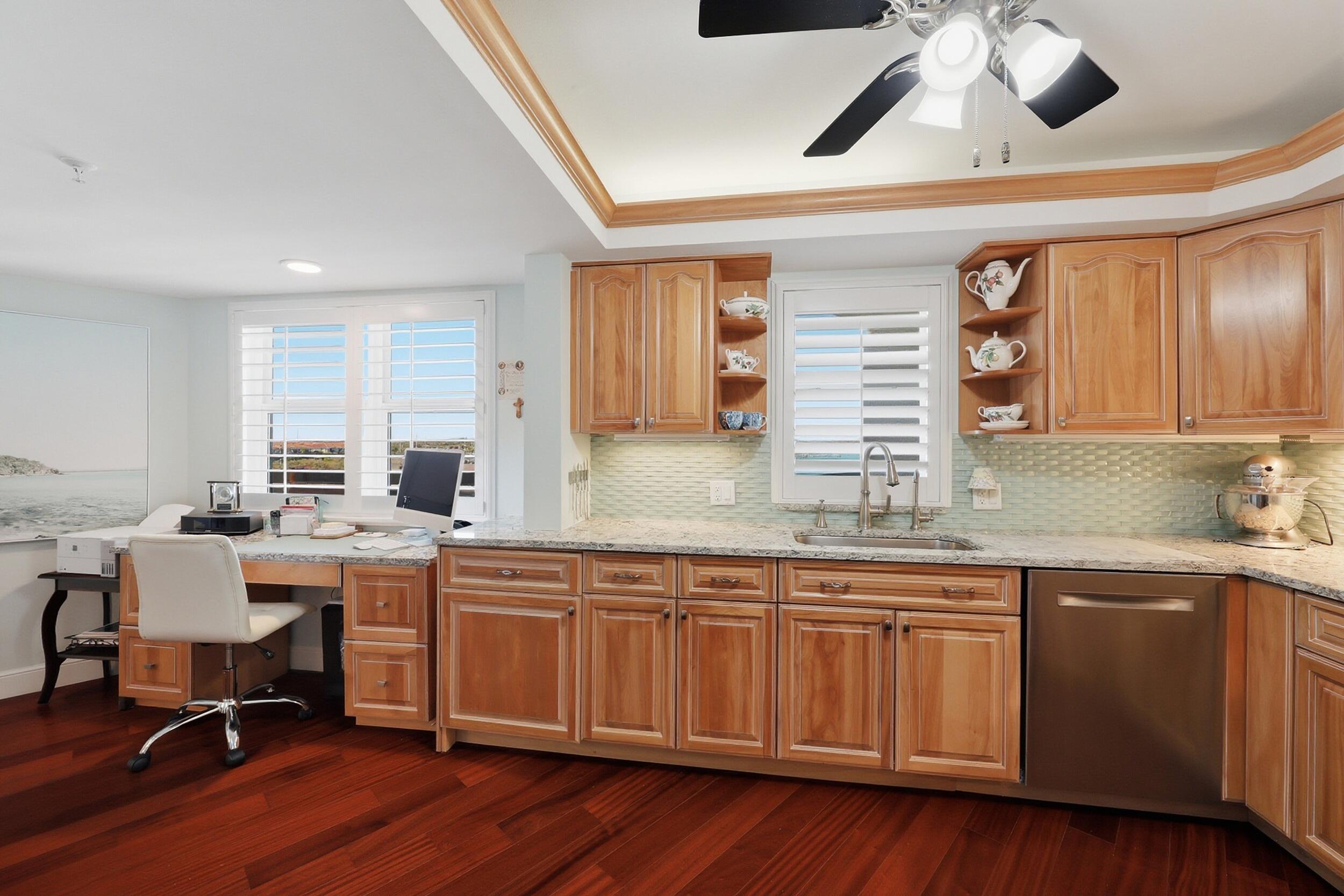 19800 Sandpointe Bay #802 Tequesta, FL 33469