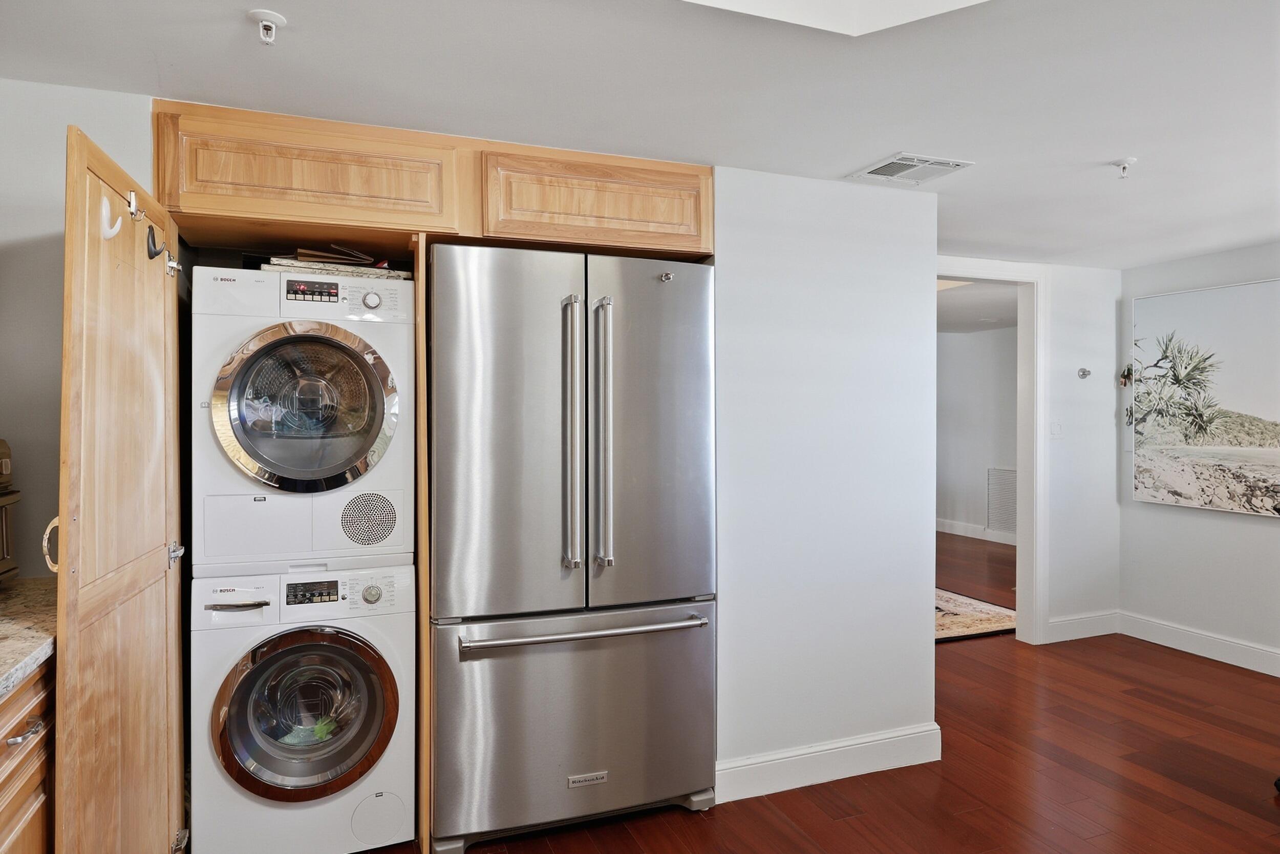 19800 Sandpointe Bay #802 Tequesta, FL 33469