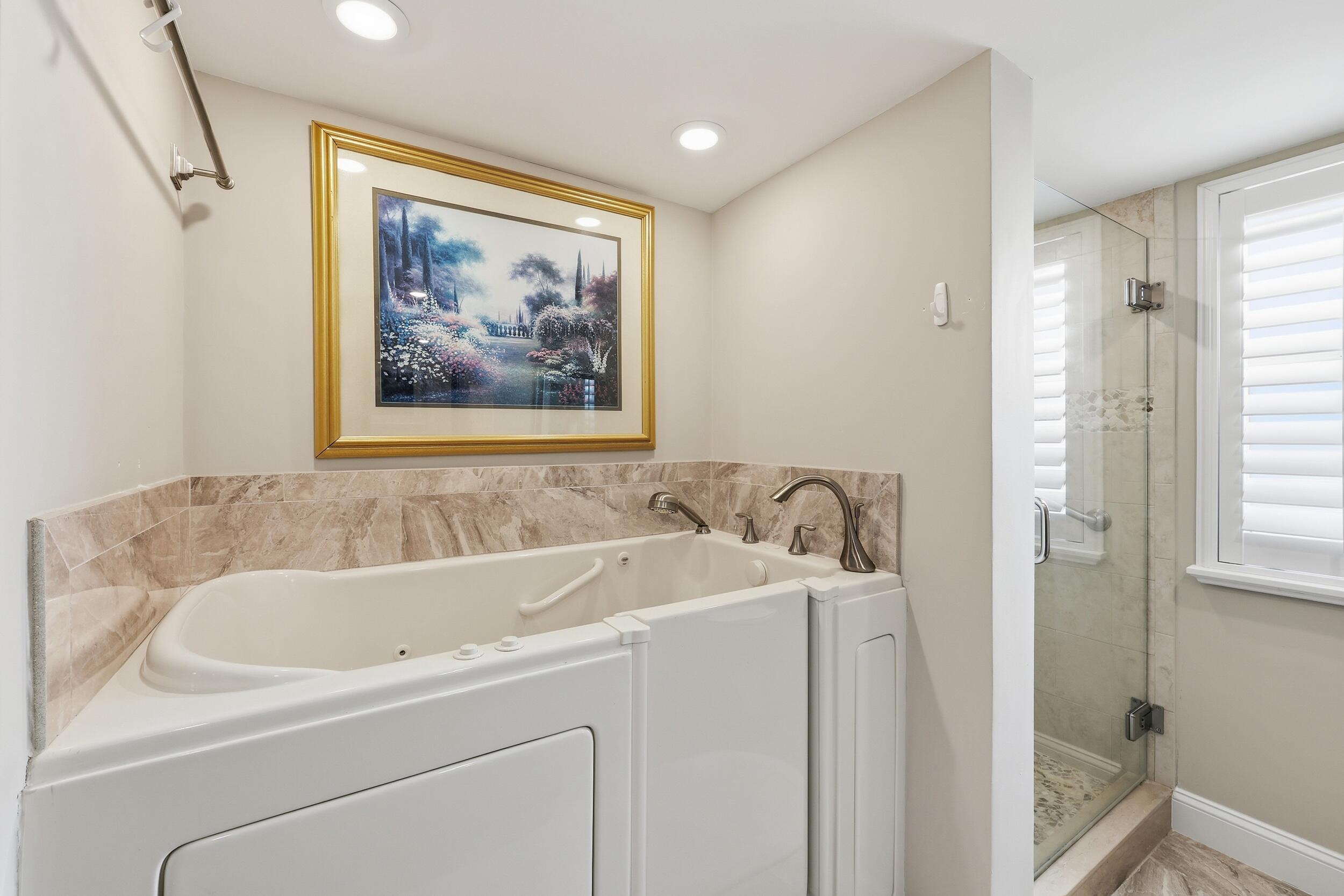 19800 Sandpointe Bay #802 Tequesta, FL 33469