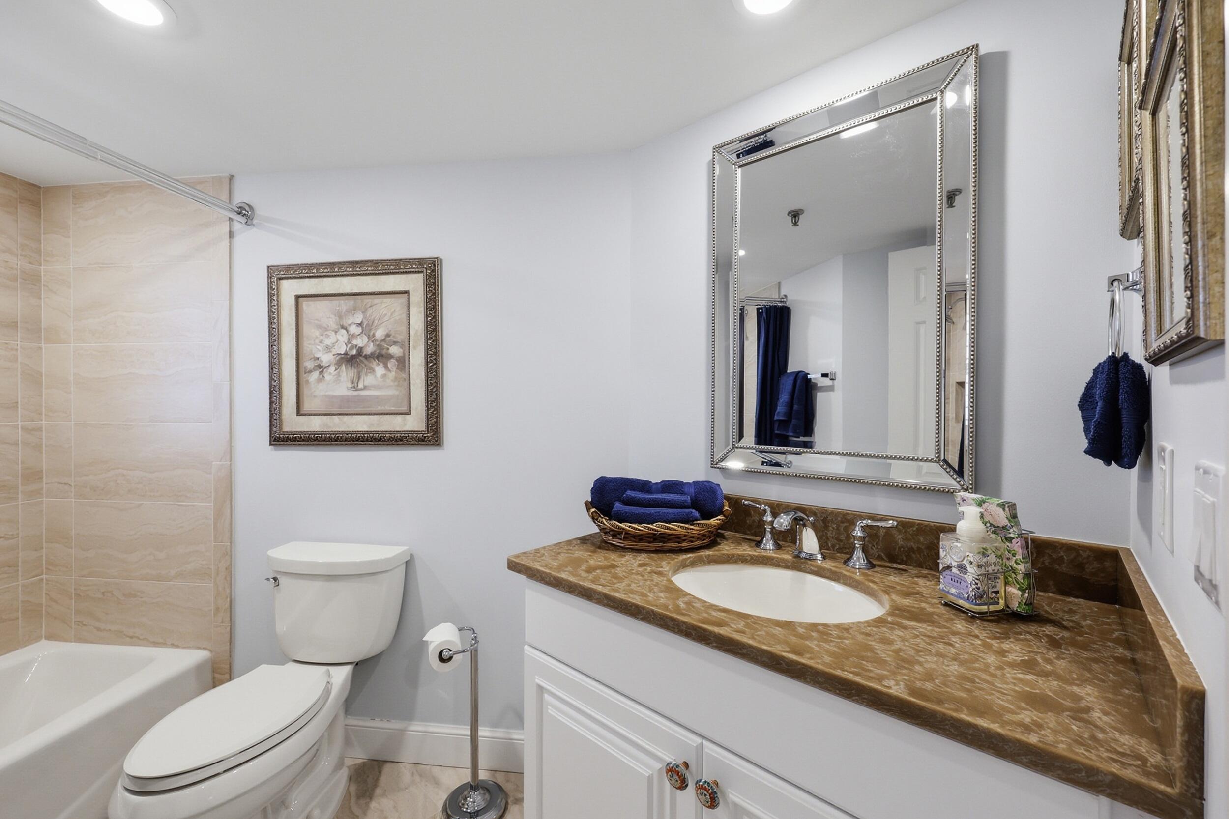 19800 Sandpointe Bay #802 Tequesta, FL 33469