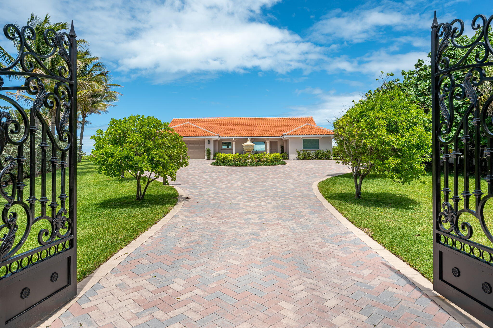 3766 Ocean Vero Beach, FL 32963