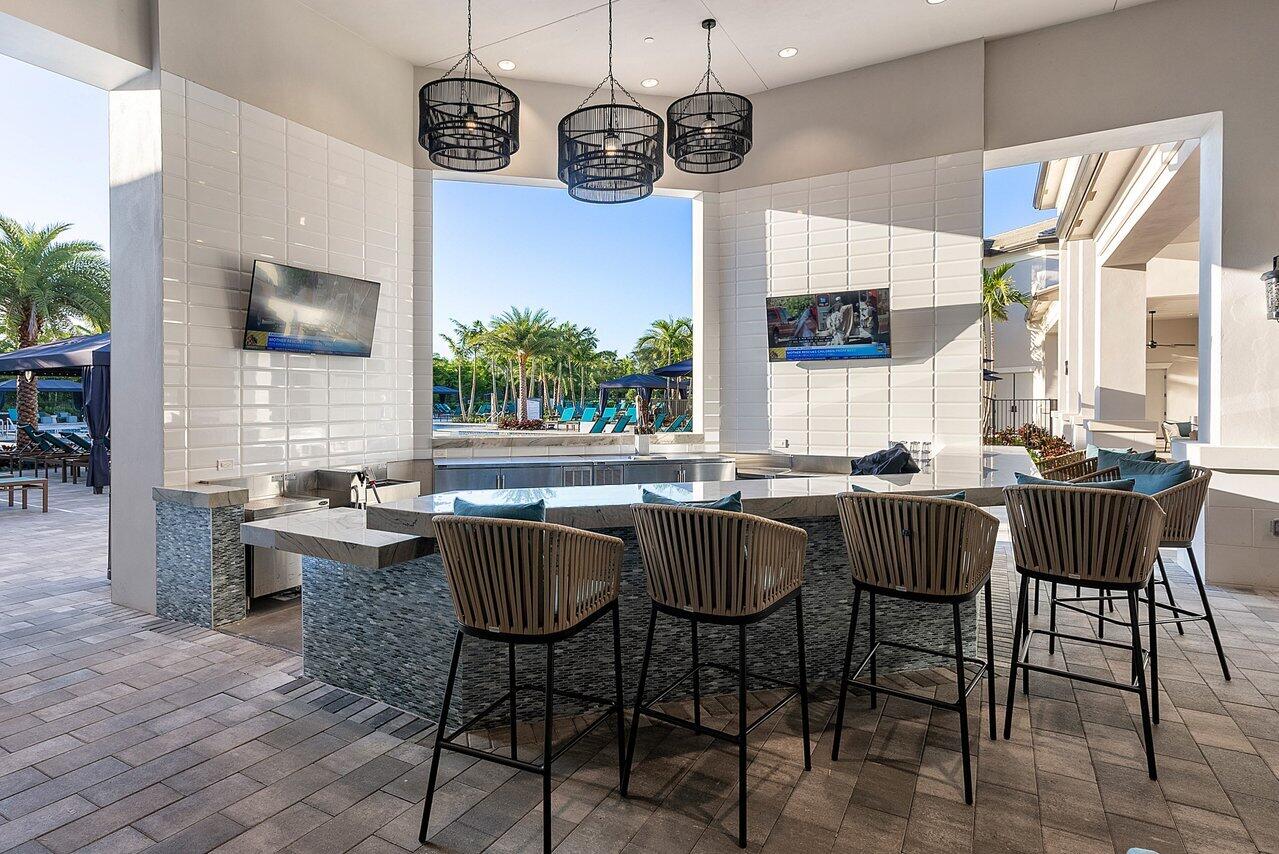 9918 Pecorino Boynton Beach, FL 33473