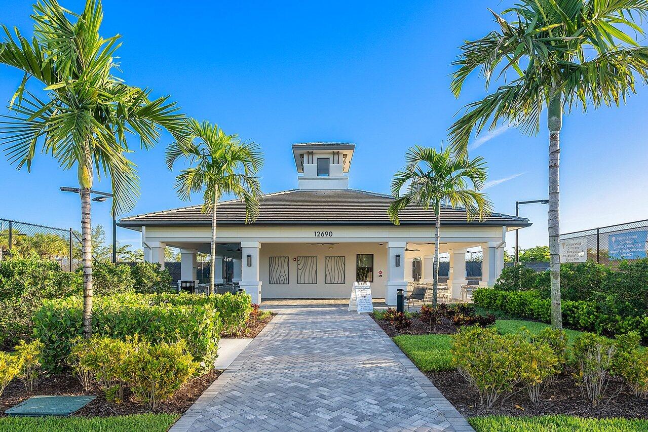 9918 Pecorino Boynton Beach, FL 33473