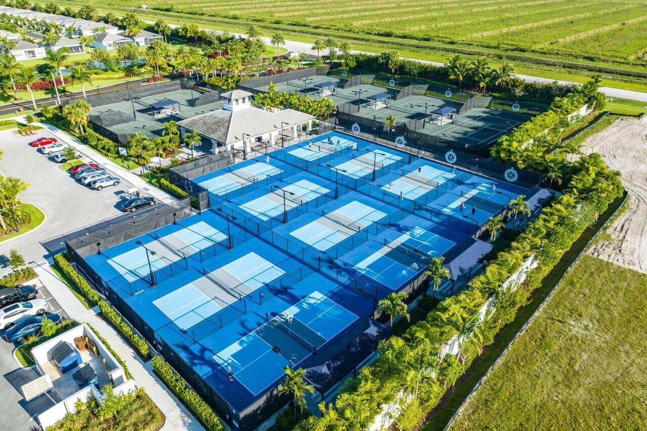 9918 Pecorino Boynton Beach, FL 33473