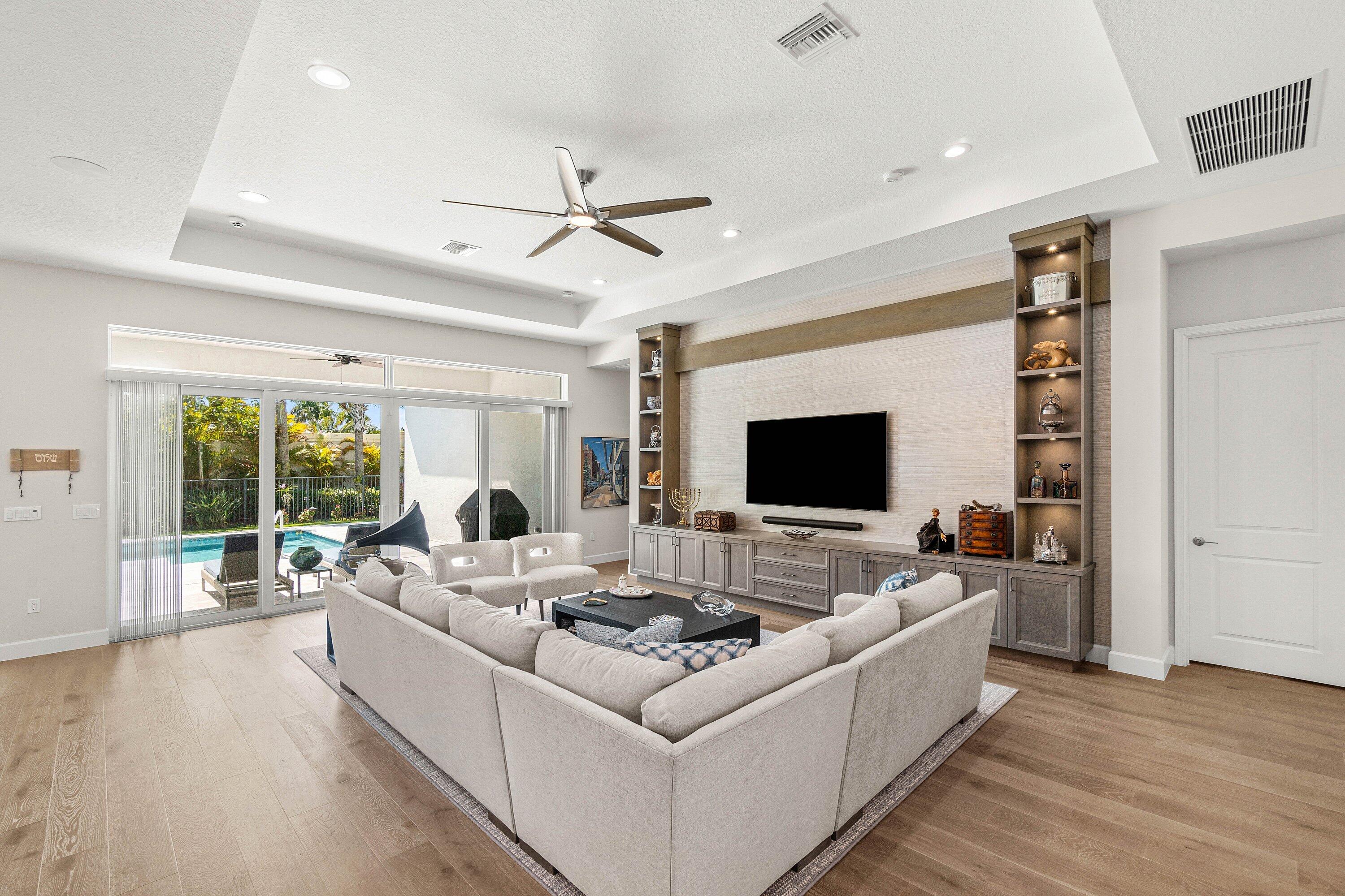 9918 Pecorino Boynton Beach, FL 33473