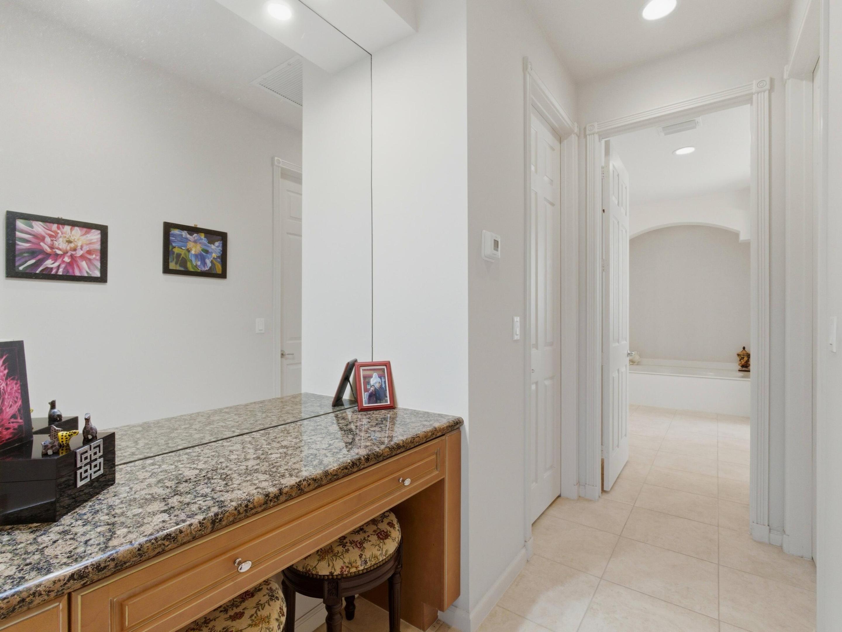 11082 Via Siena Boynton Beach, FL 33437