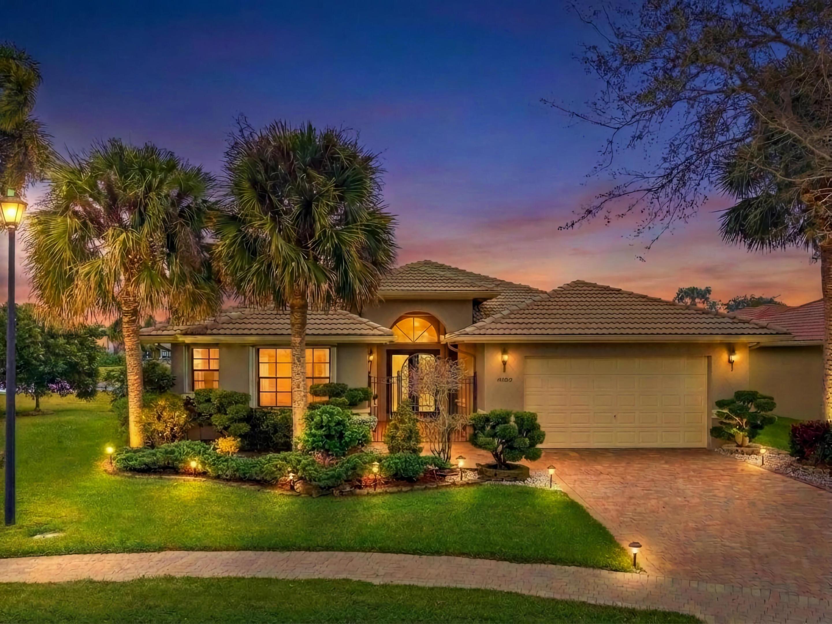 11082 Via Siena Boynton Beach, FL 33437