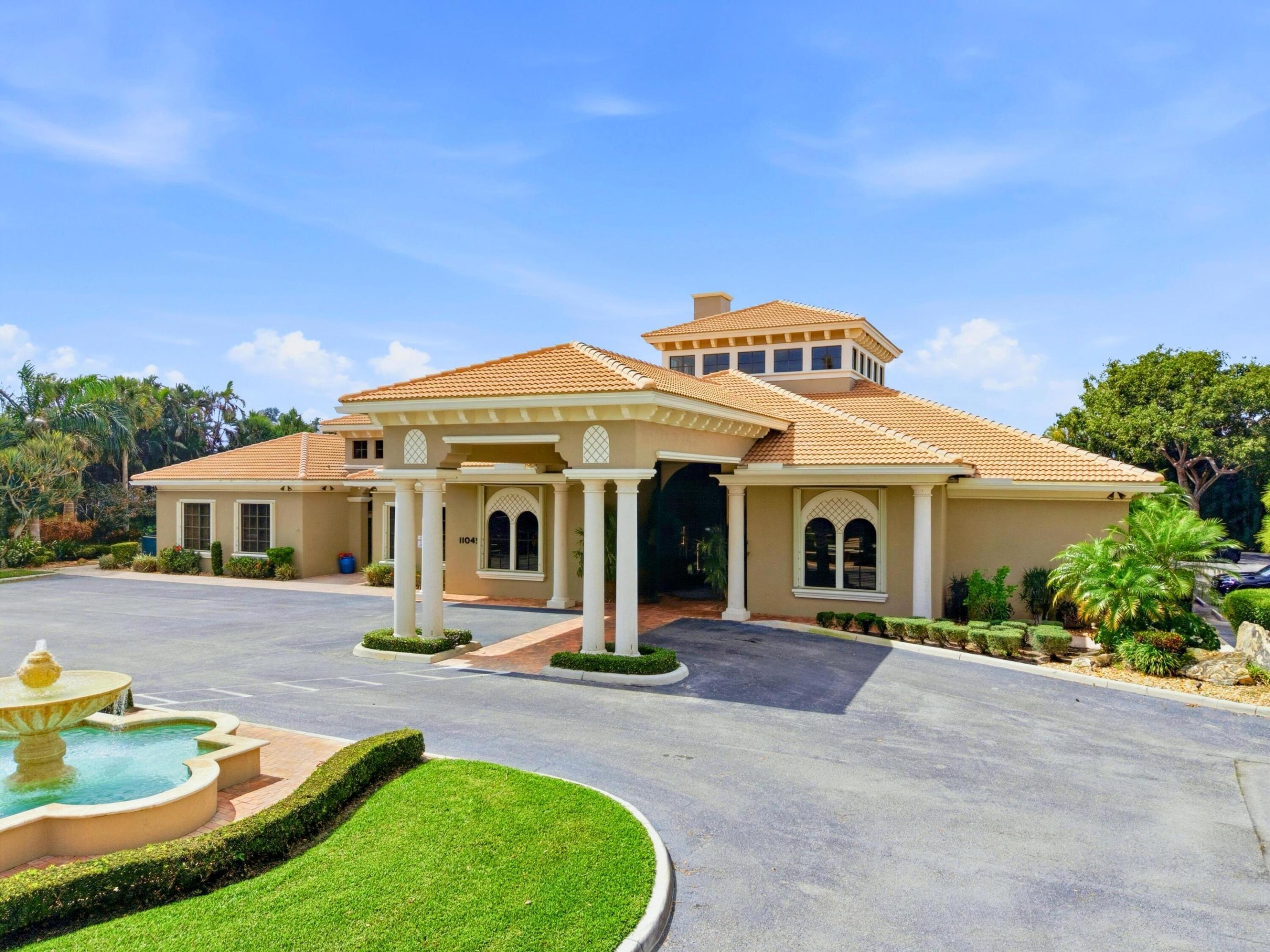 11082 Via Siena Boynton Beach, FL 33437