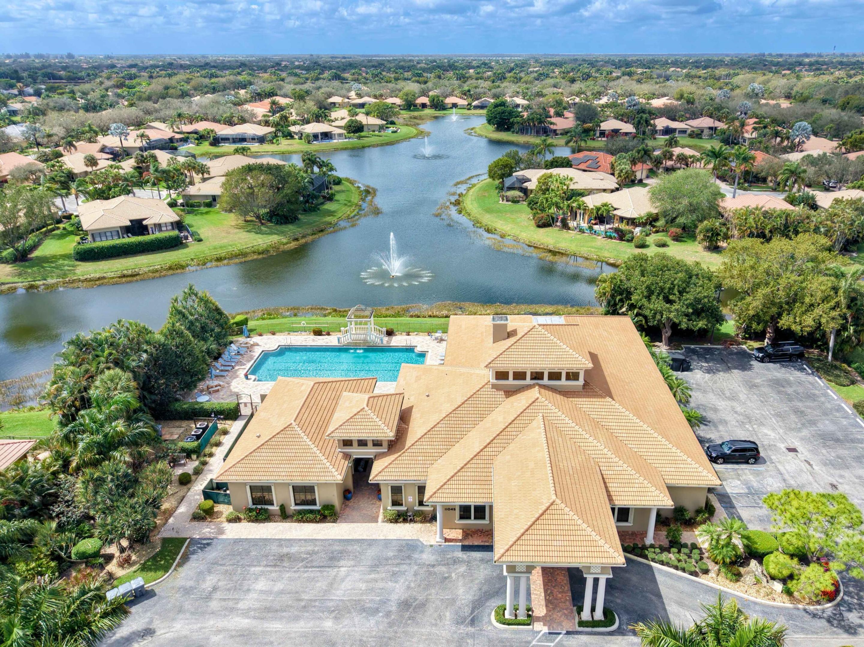 11082 Via Siena Boynton Beach, FL 33437