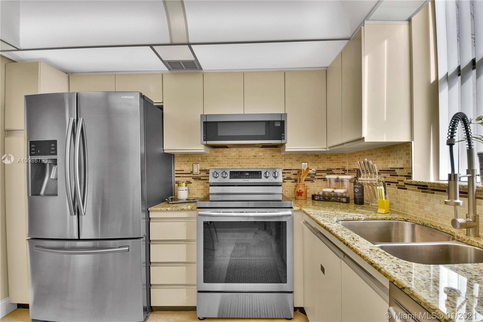 image Biscayne Cove4