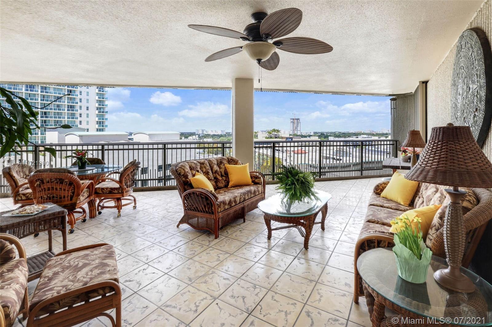 2901 S Bayshore Dr #12F Miami, FL 33133