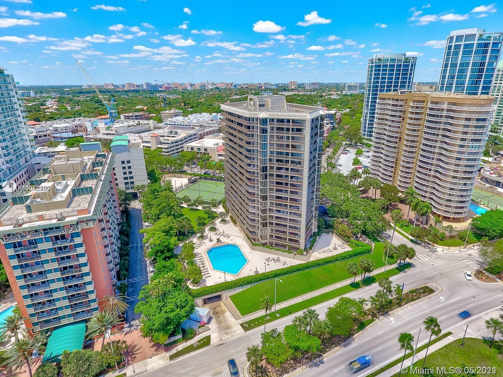 2901 S Bayshore Dr #12F Miami, FL 33133