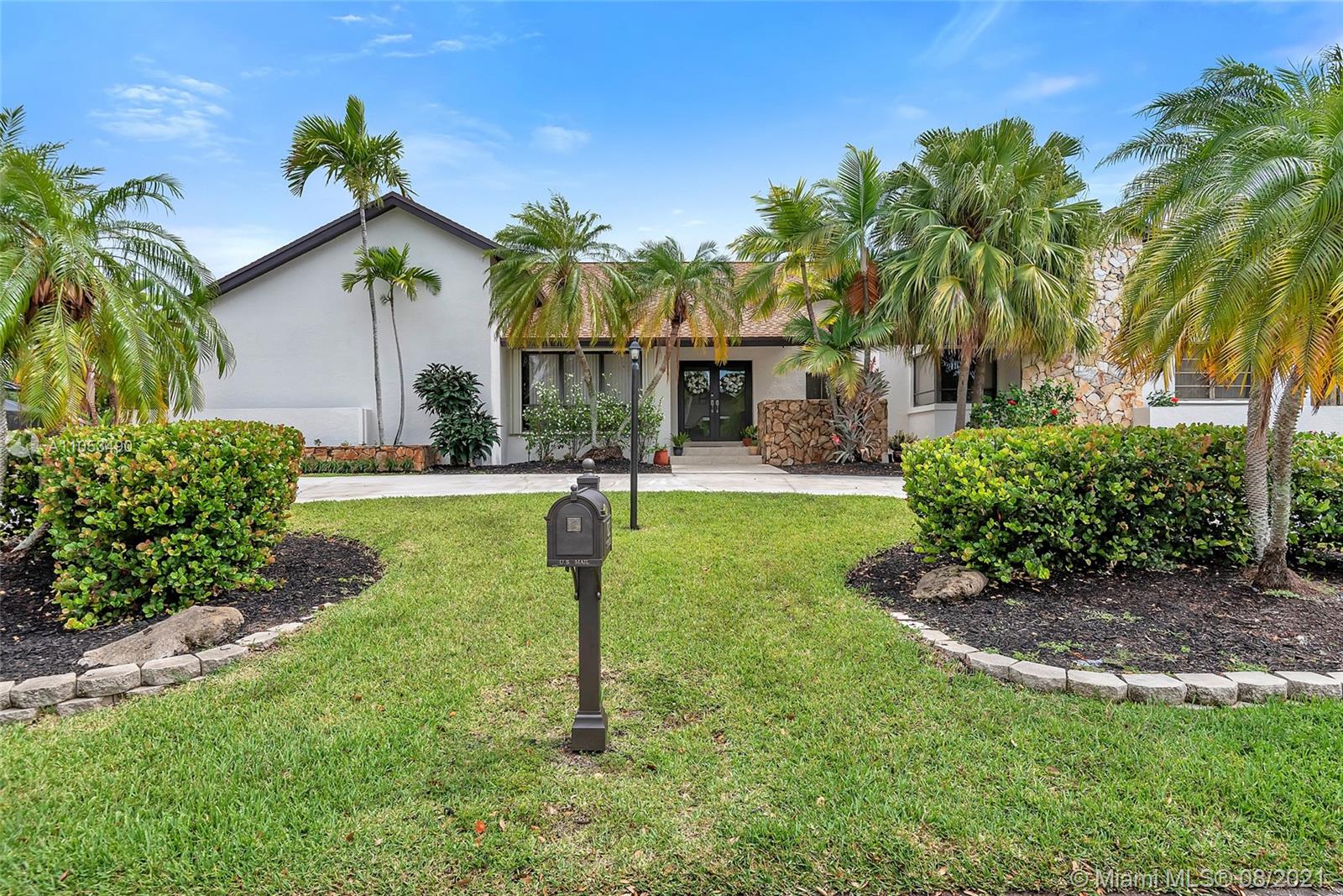 7925 SW 173rd Ter