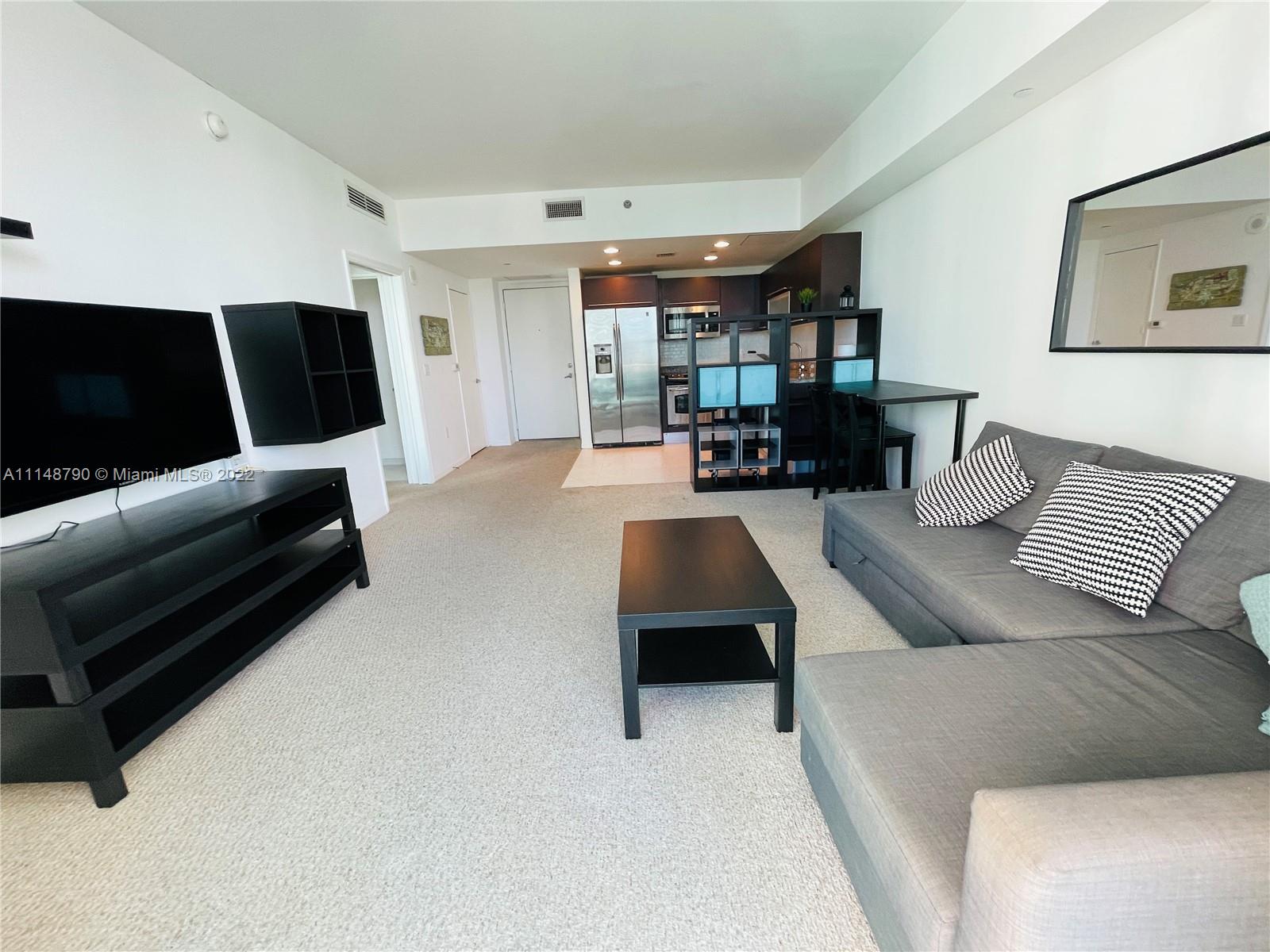 950 Brickell Bay Dr #3509