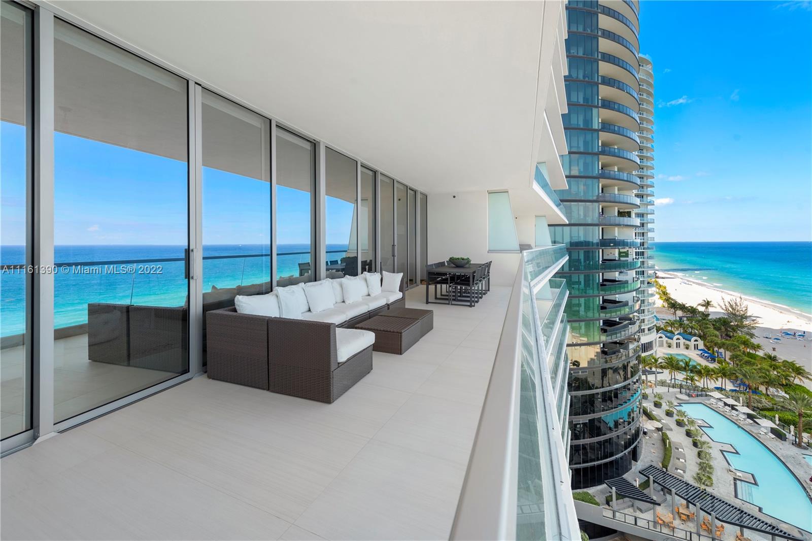 image Turnberry Ocean Club16