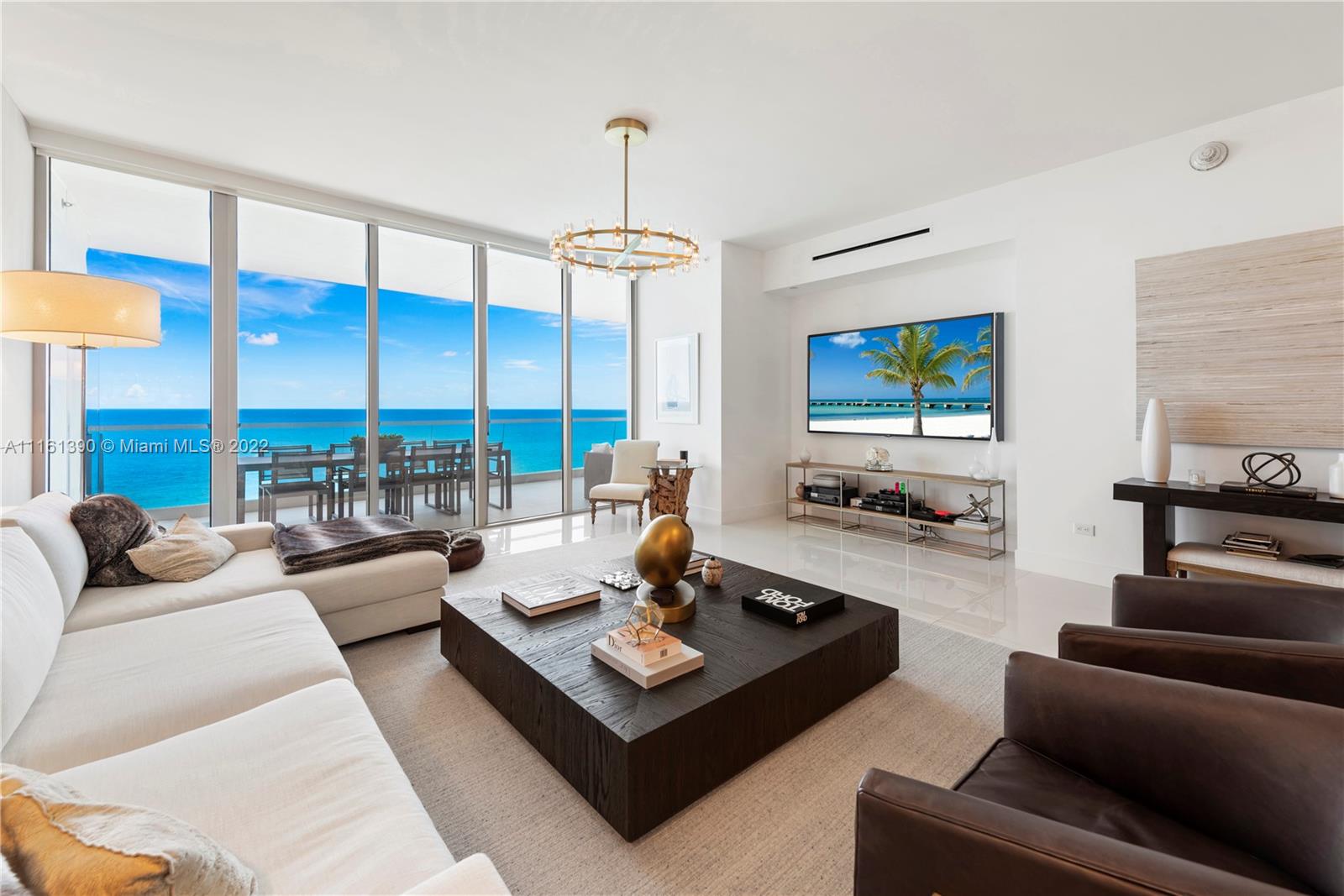 image Turnberry Ocean Club1