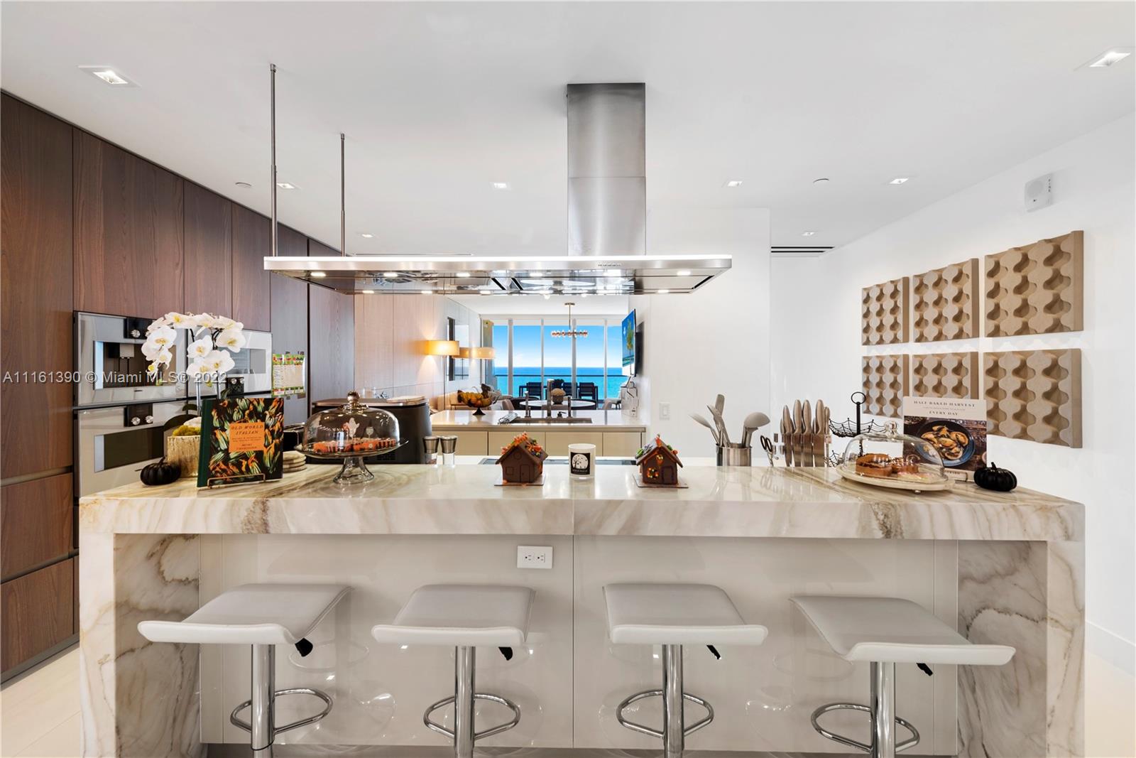 image Turnberry Ocean Club20