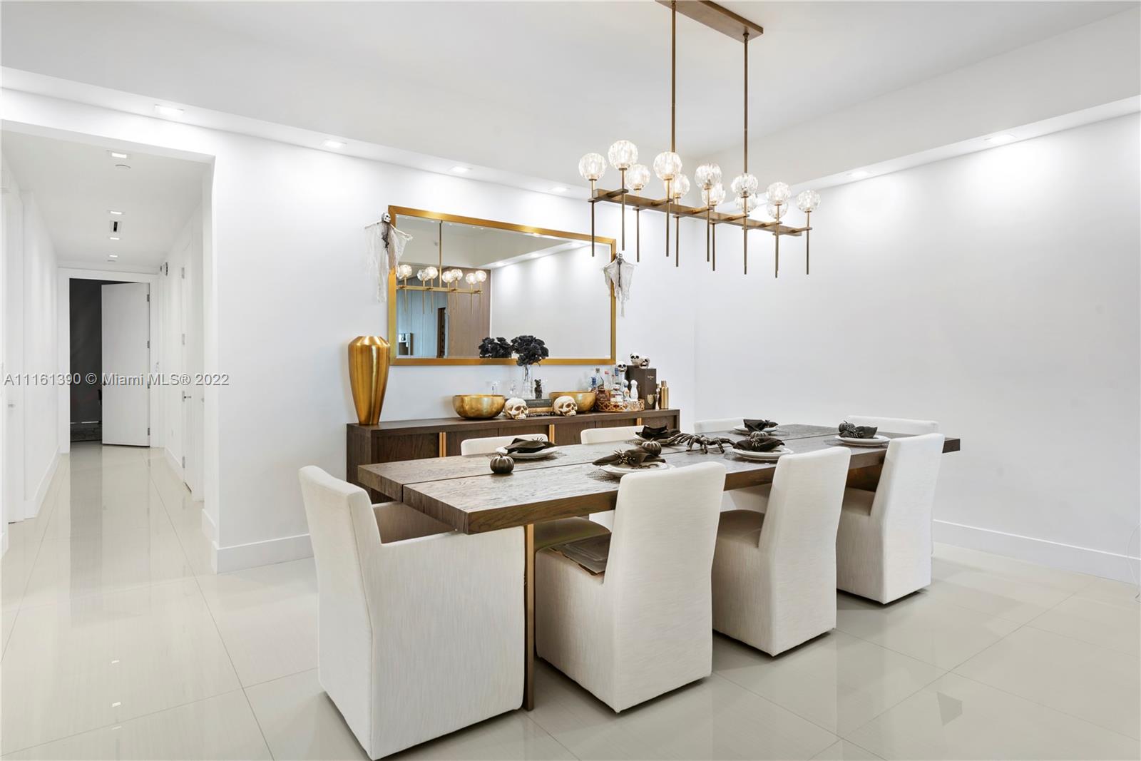 image Turnberry Ocean Club25