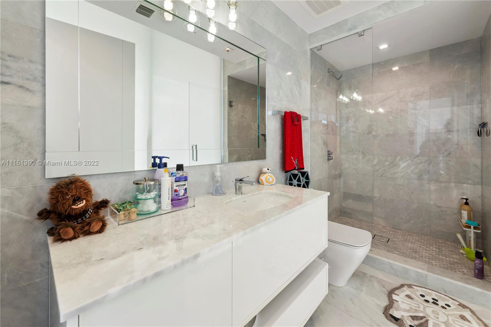 image Turnberry Ocean Club42