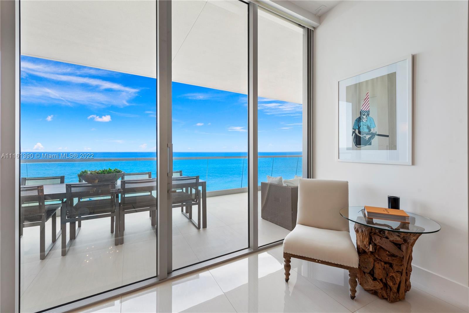 image Turnberry Ocean Club7