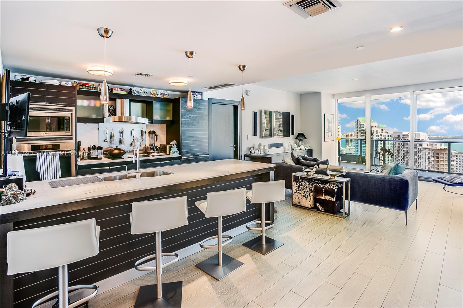 image Epic Residences1