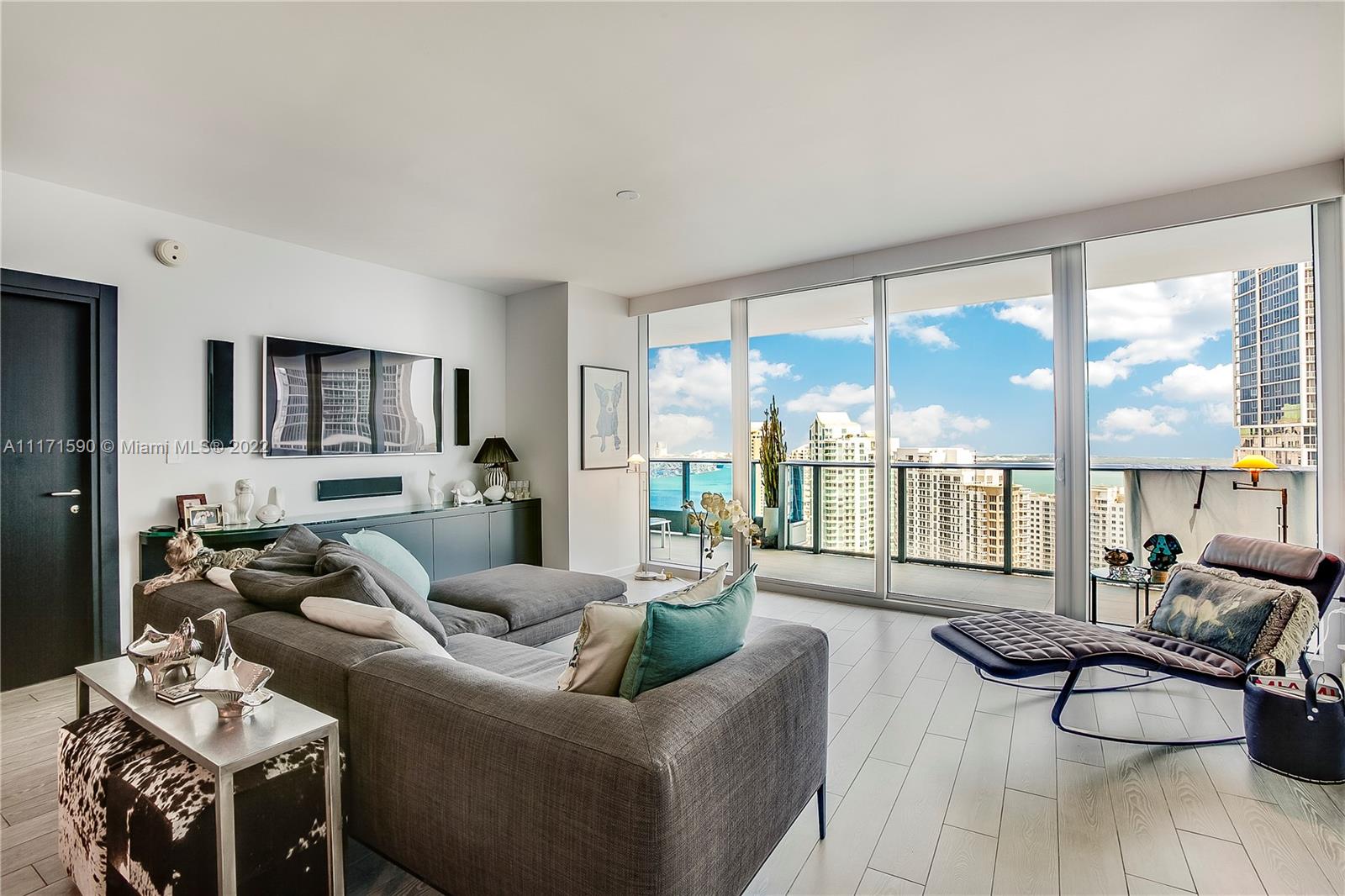 image Epic Residences2