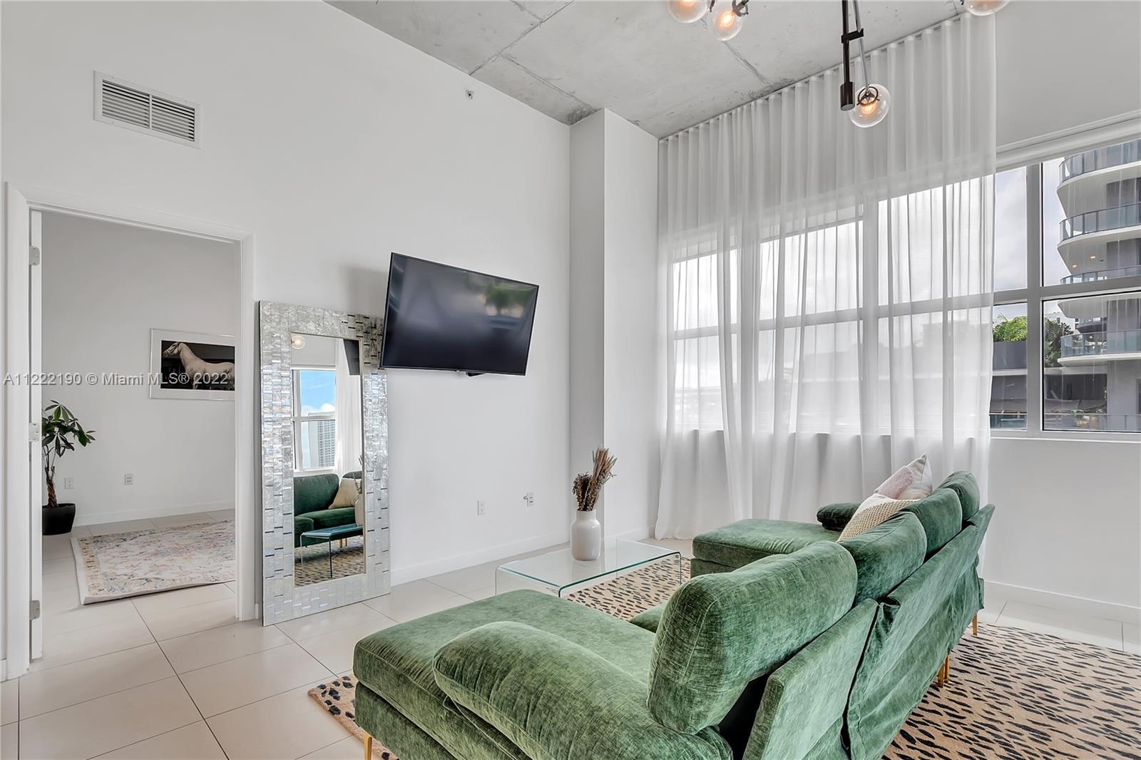 image Midtown 413