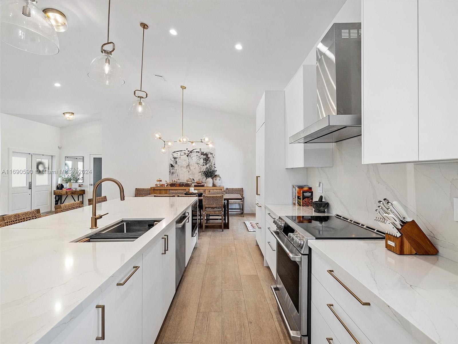 3776 SW 107th Ct Miami, FL 33165