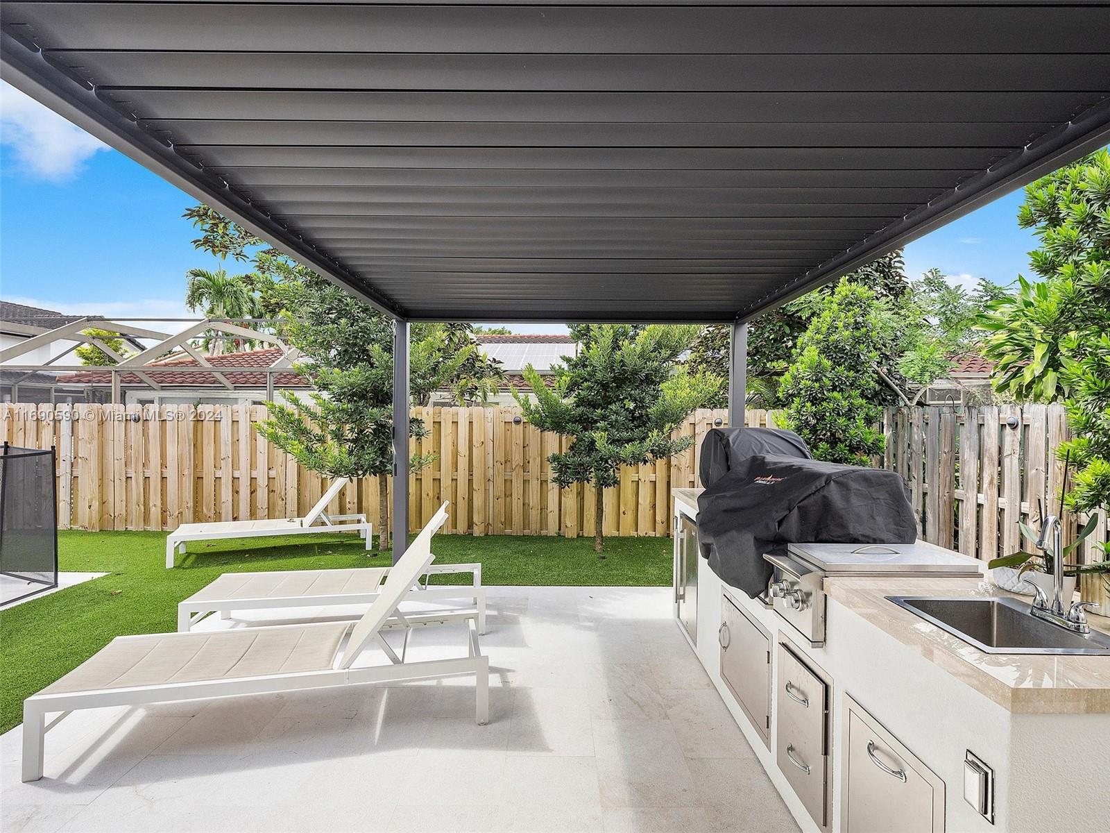 3776 SW 107th Ct Miami, FL 33165