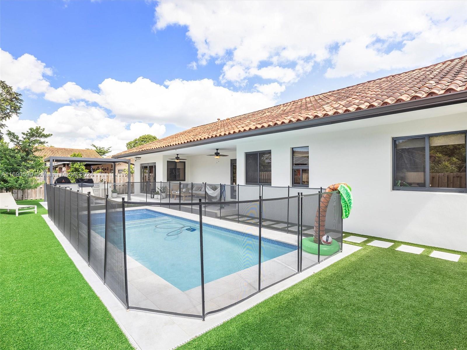 3776 SW 107th Ct Miami, FL 33165