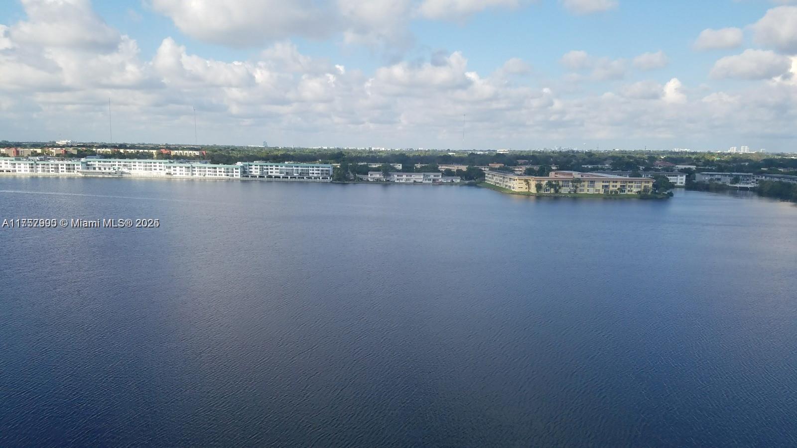 1301 NE Miami Gdns Dr #916W Miami, FL 33179