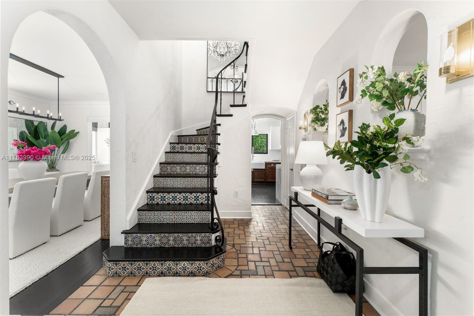 4430 Alton Rd Miami Beach, FL 33140