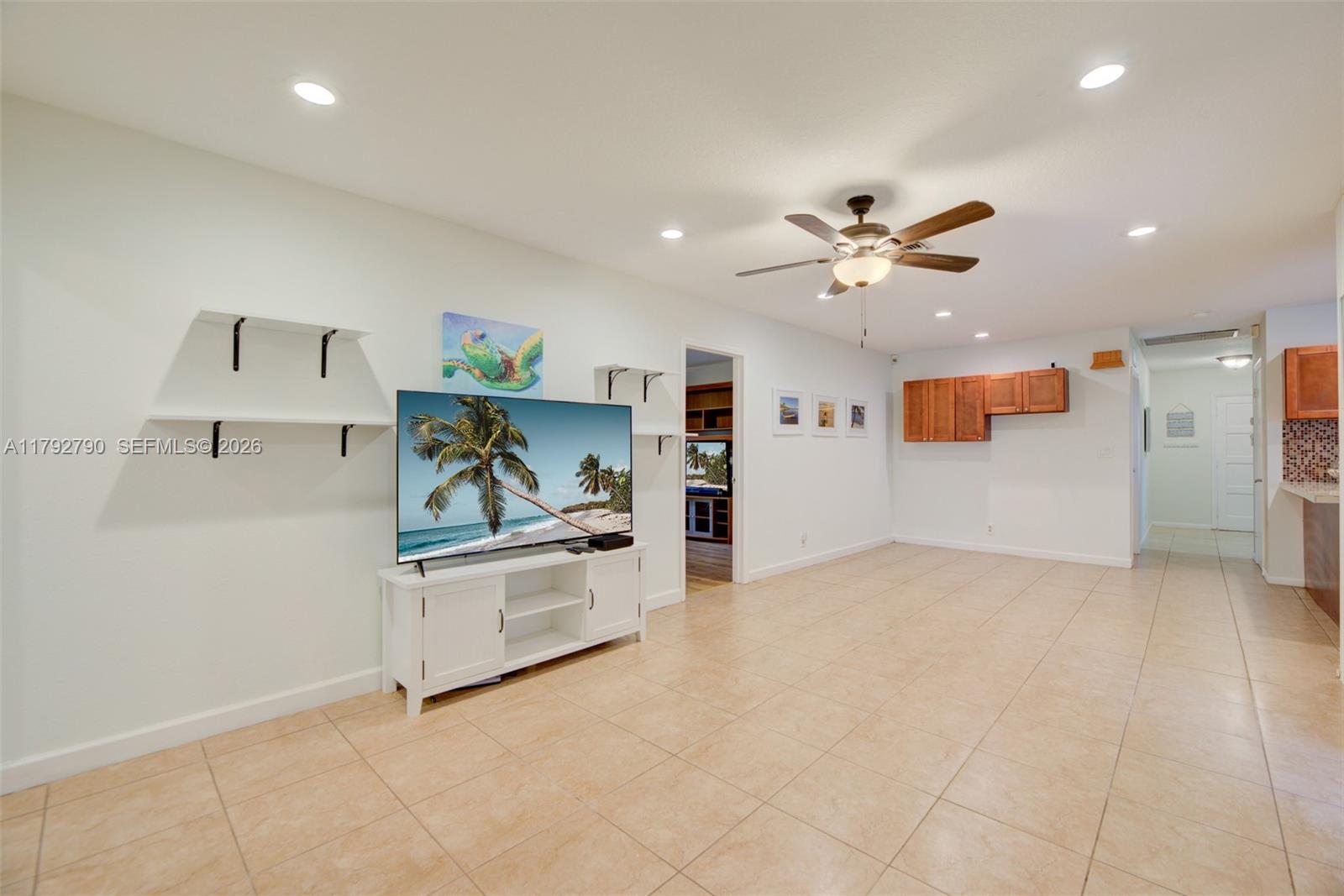 11560 NW 26th St Plantation, FL 33323