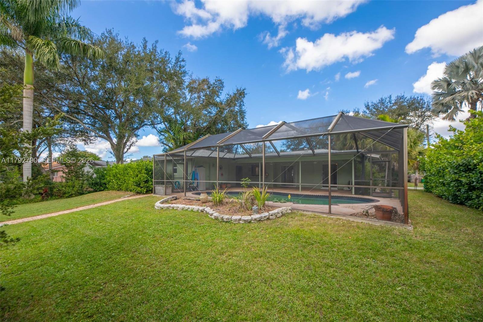 11560 NW 26th St Plantation, FL 33323