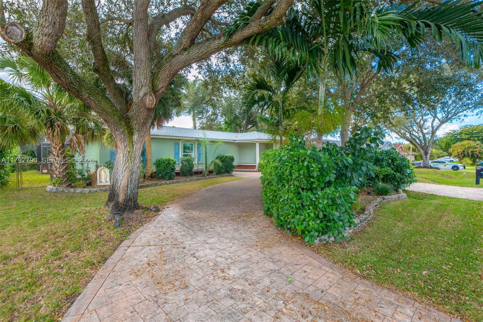 11560 NW 26th St Plantation, FL 33323