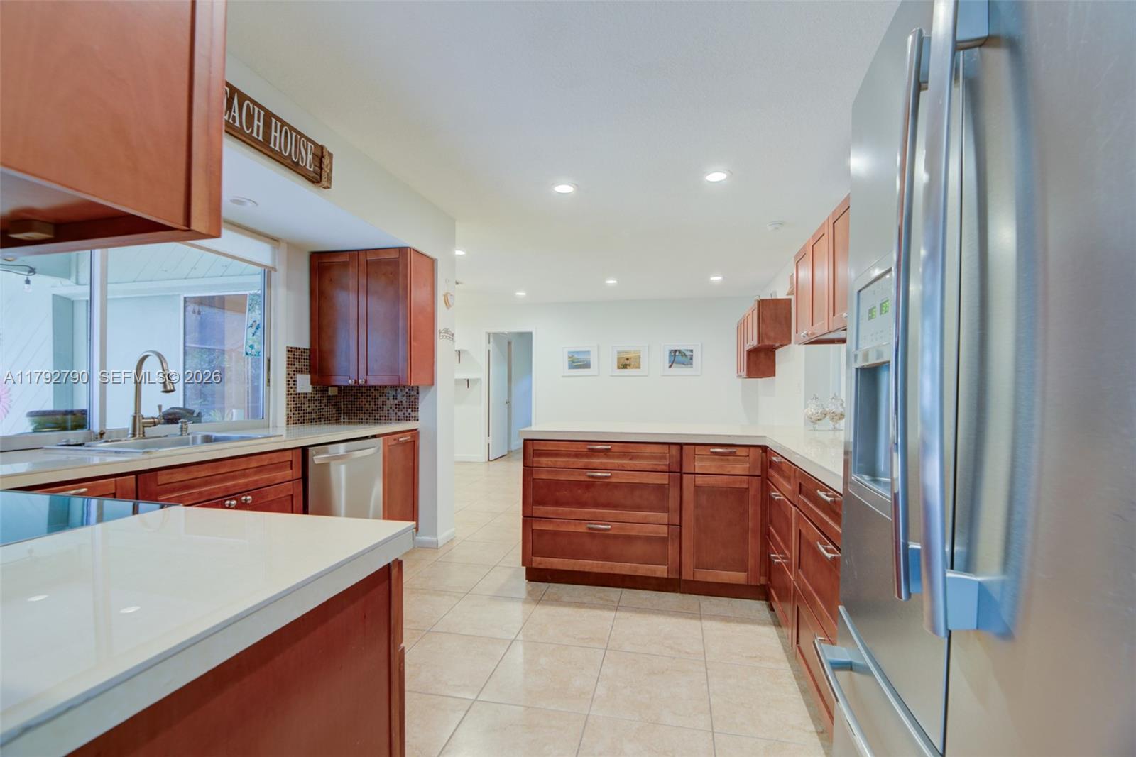 11560 NW 26th St Plantation, FL 33323