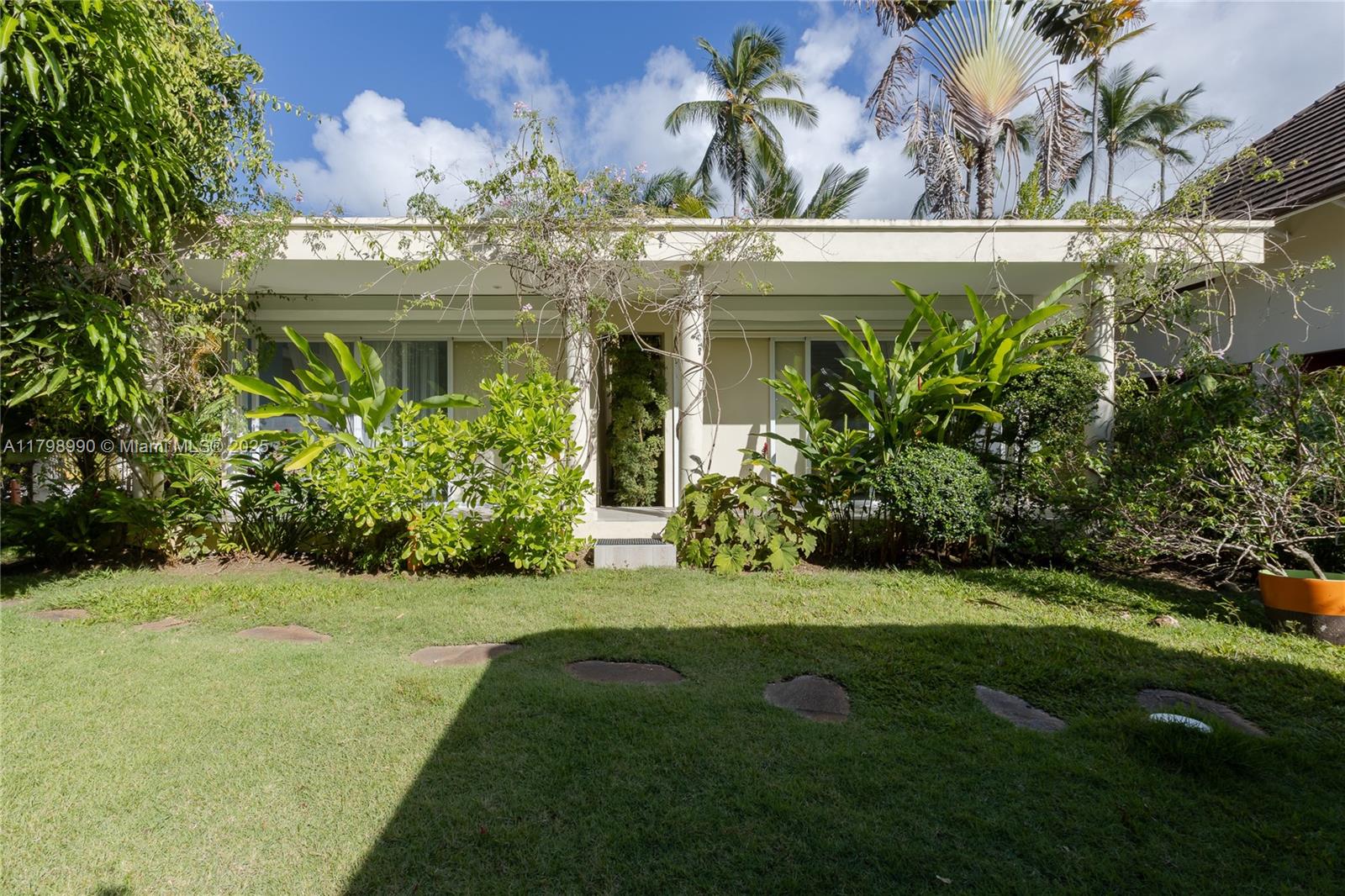 1 Boulevard Del Atlántico Las Terrenas, FL 0 1 Boulevard Del Atlántico Las Terrenas, FL 0