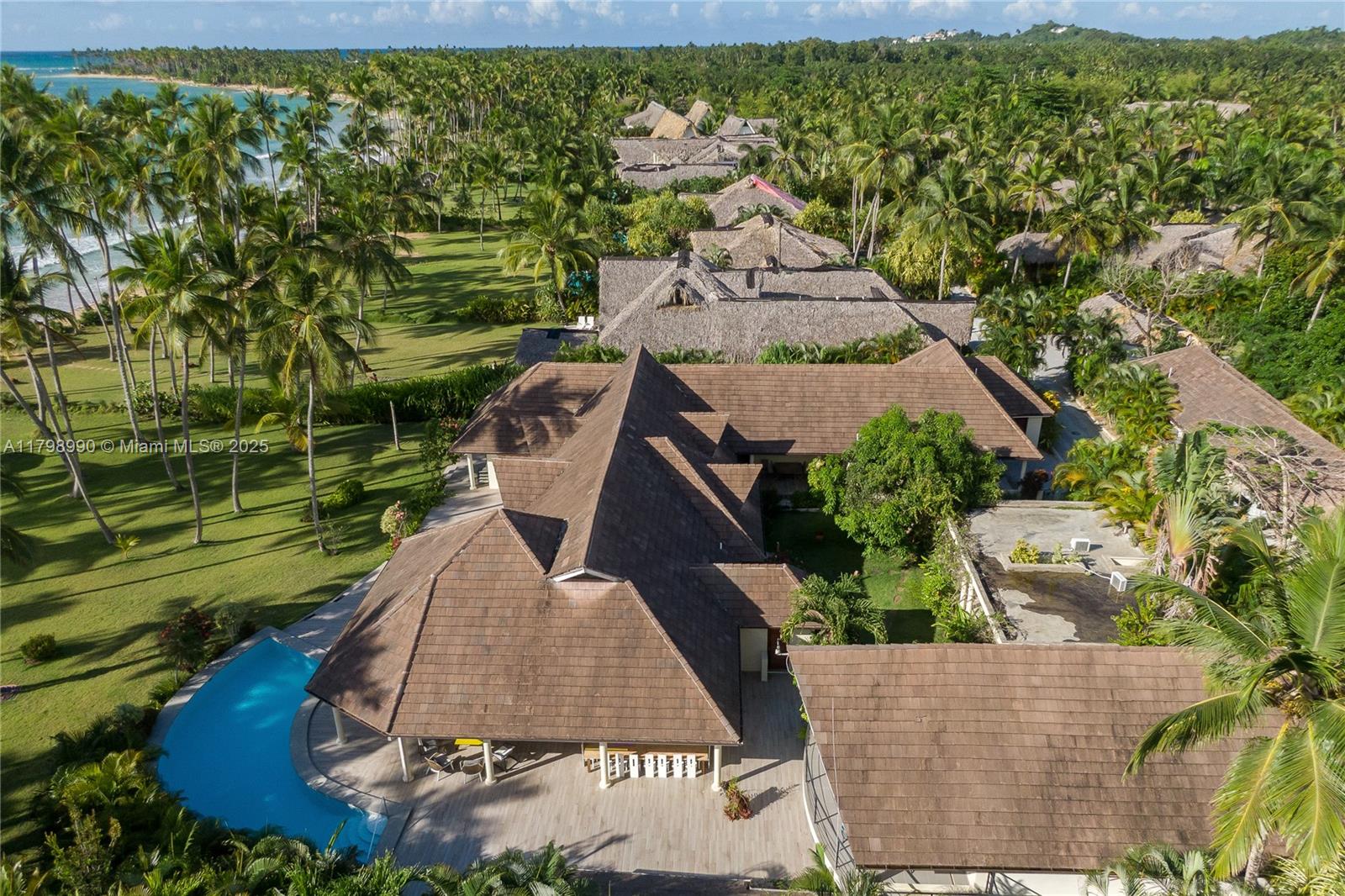 1 Boulevard Del Atlántico Las Terrenas, FL 0 1 Boulevard Del Atlántico Las Terrenas, FL 0