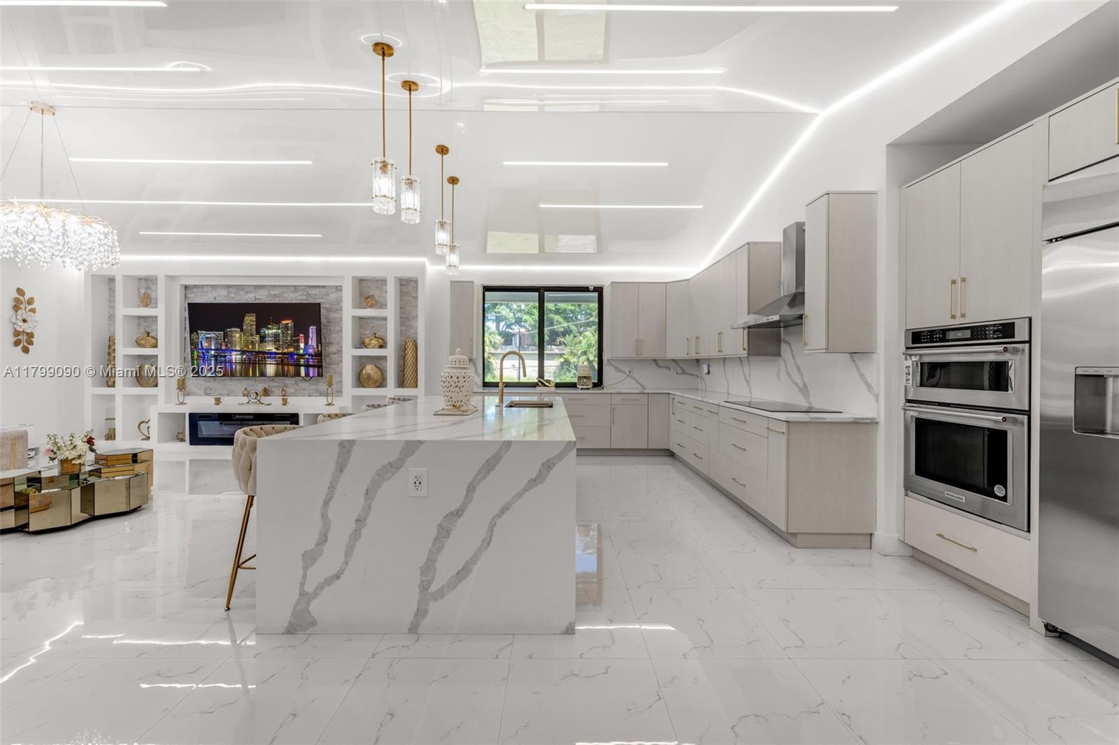 17795 SW 158th St Miami, FL 33187